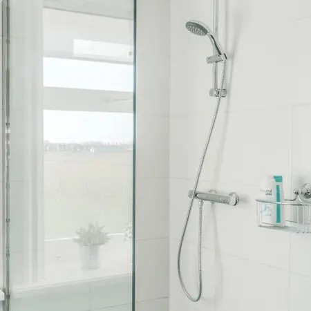 Logies De Hooiberg Apartamento Lutjewinkel